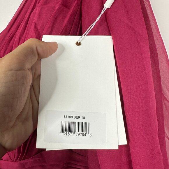 FLAWED - NWT Mac Duggal Ruffle Tiered Puff Sleeve A Line Gown 18 Berry #8247 - Picture 14 of 16